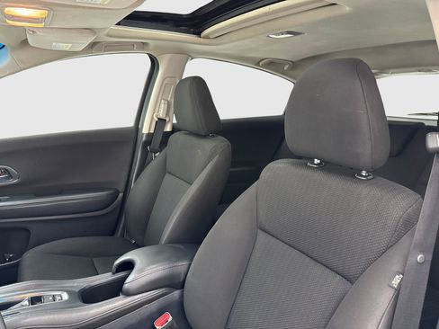 Used 2018 Honda HR-V EX image 15