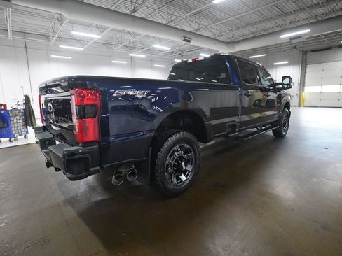 Used 2024 Ford F350 Lariat w/ Lariat Ultimate Package AWD/4WD image 33