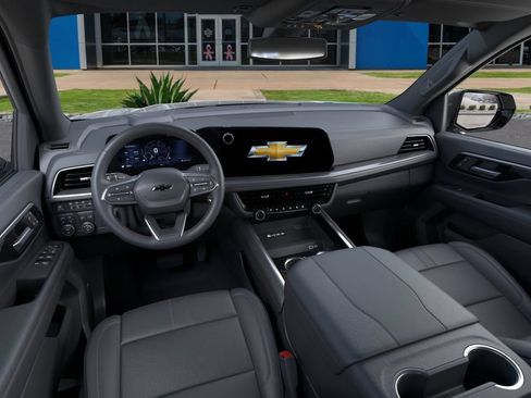 New 2026 Chevrolet Suburban RST w/ RST Capability Package AWD/4WD image 15