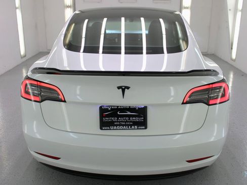 Used 2023 Tesla Model 3 Standard Range RWD image 9