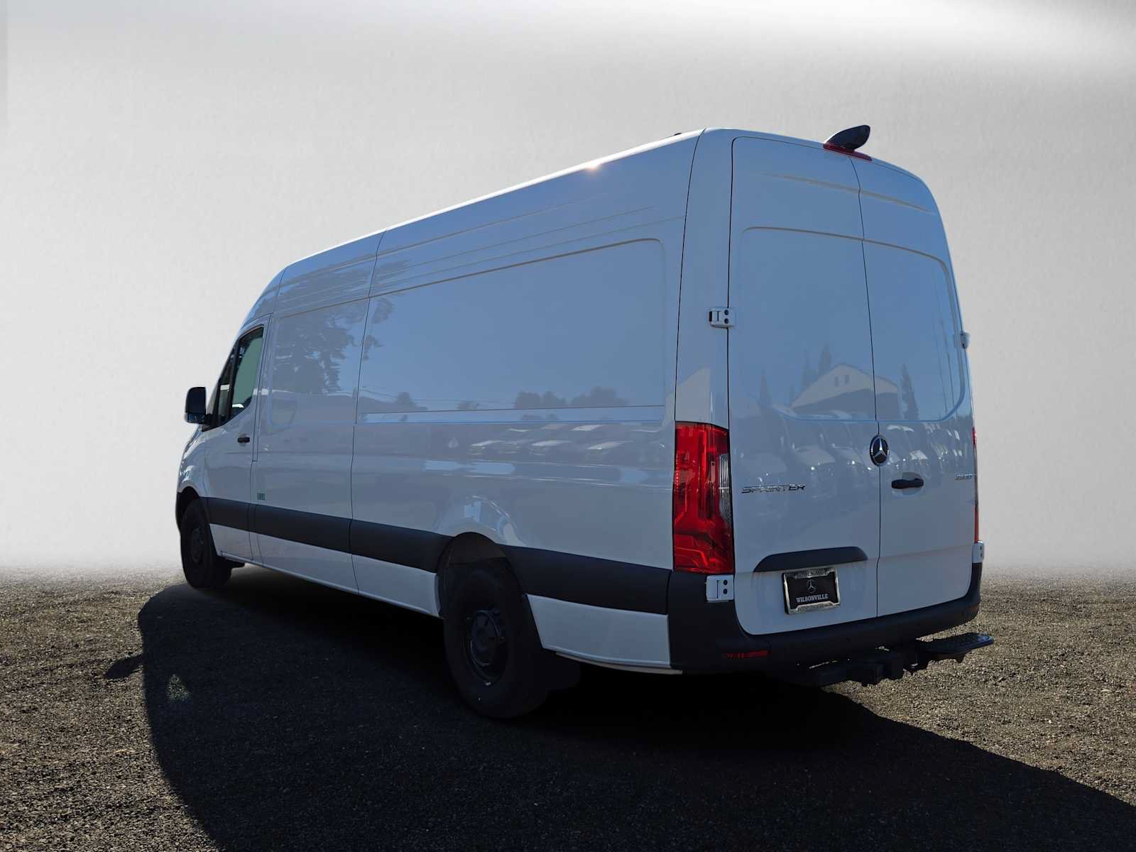 Used 2026 Mercedes-Benz Sprinter 2500 image 5