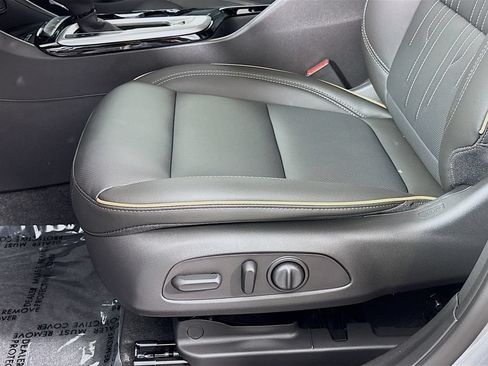 New 2026 Buick Envista Sport Touring FWD image 17