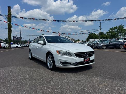 Used 2014 Volvo S60 T5 FWD image 8