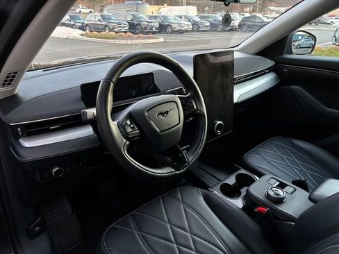Used 2021 Ford Mustang Mach-E Select image 17