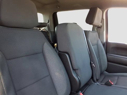 Used 2024 Chevrolet Silverado 2500 Custom w/ Custom Convenience Package AWD/4WD image 18