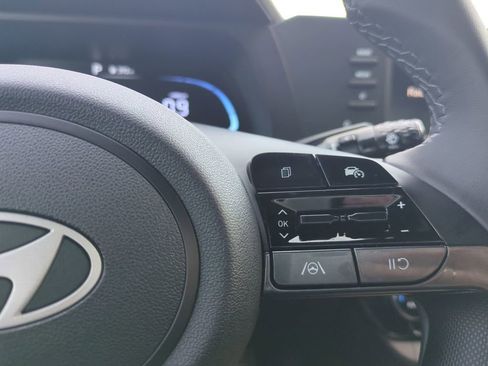 New 2026 Hyundai Elantra Sport image 28