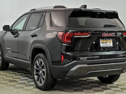 New 2026 GMC Terrain Elevation w/ Elevation Premium Package AWD/4WD image 4