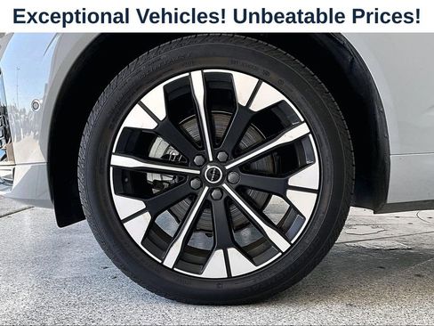 New 2026 Volvo XC60 B5 Plus w/ Protection Package Premier AWD/4WD image 38