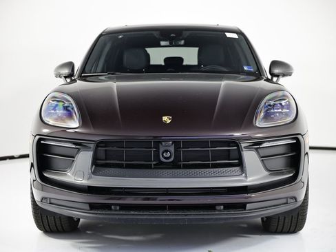 Used 2026 Porsche Macan Turbo AWD/4WD image 10