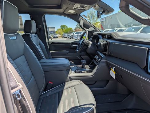 New 2026 GMC Sierra 1500 AT4X AWD/4WD image 24