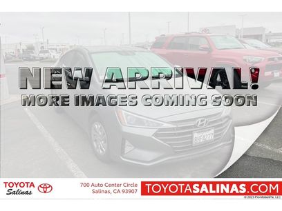 Used 2019 Hyundai Elantra SE w/ Cargo Package