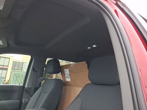 Used 2020 Chevrolet Silverado 1500 LT w/ All-Star Edition image 12