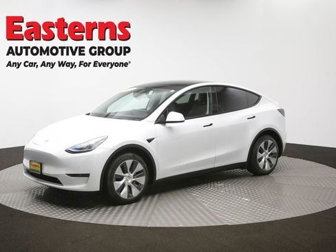 Used 2020 Tesla Model Y Long Range image 53