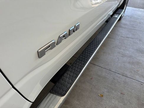 Used 2019 RAM 1500 Big Horn RWD image 18