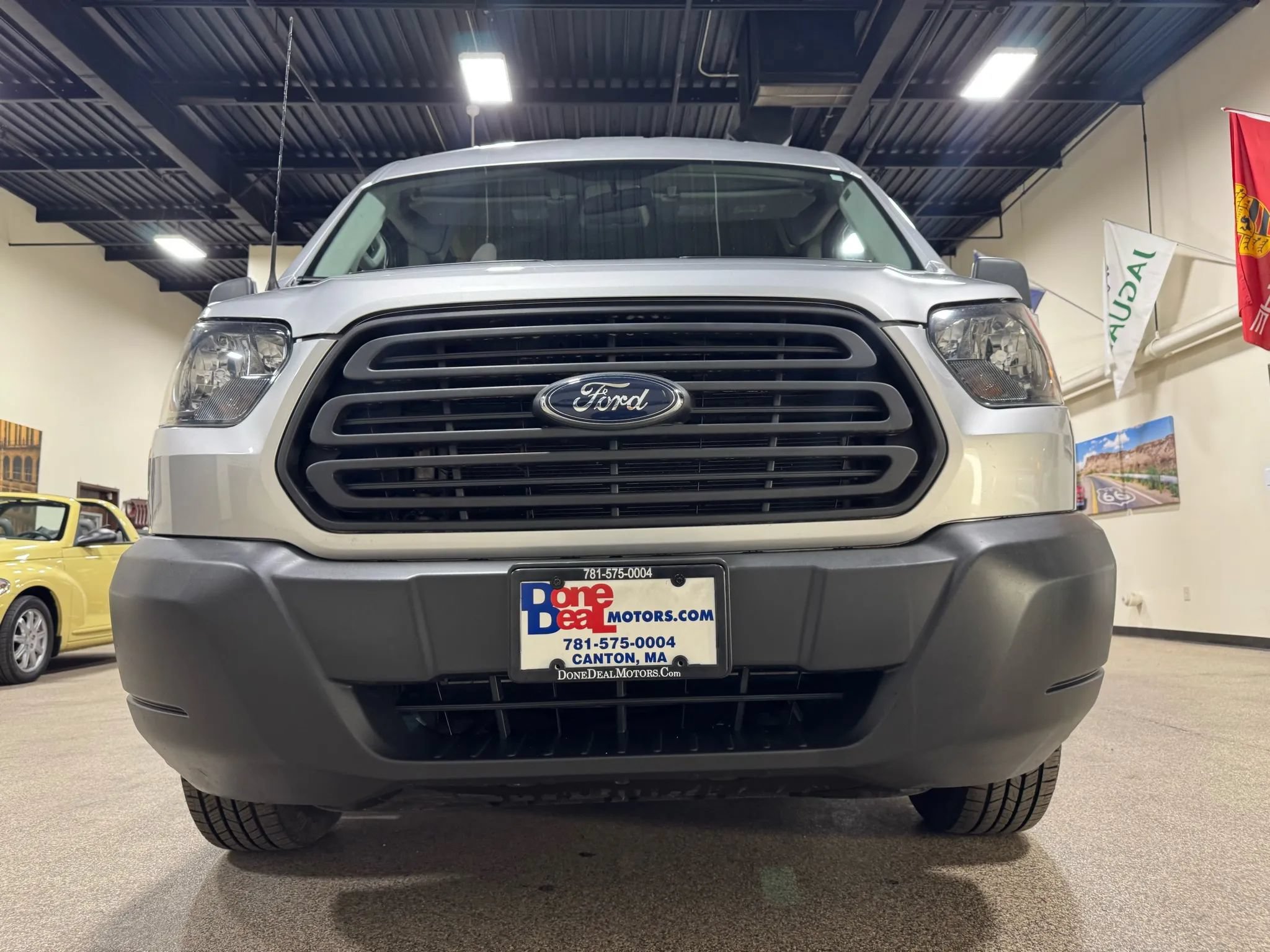 Used 2015 Ford Transit 350 148 Medium Roof RWD image 15