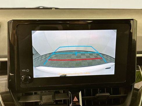 Used 2024 Toyota Corolla LE image 12