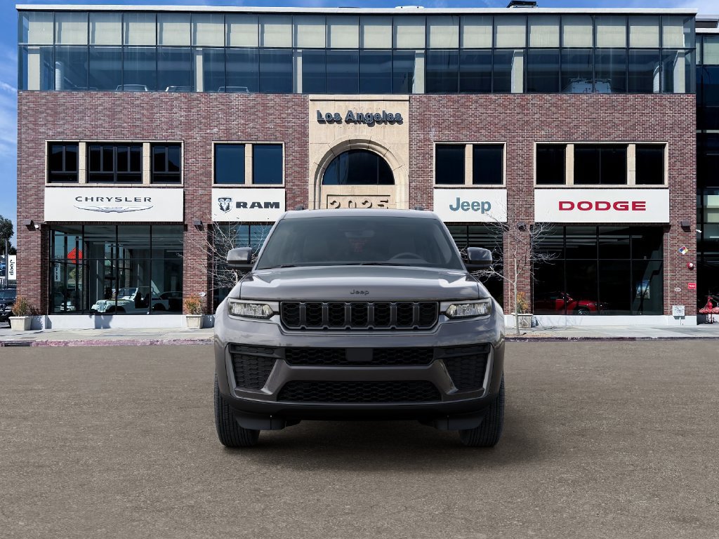 New 2026 Jeep Grand Cherokee L 4WD image 6