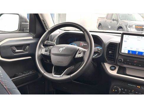 Used 2024 Ford Bronco Sport Heritage w/ Heritage Convenience Package AWD/4WD image 16