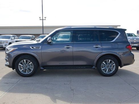 Used 2024 INFINITI QX80 Luxe AWD/4WD image 3