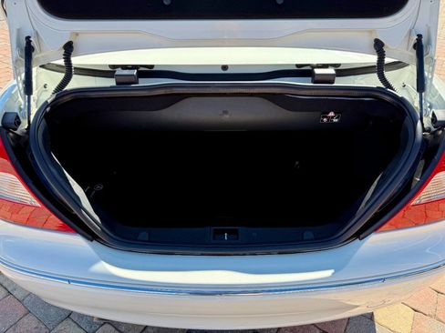 Used 2008 Mercedes-Benz CLK 350 Cabriolet image 28