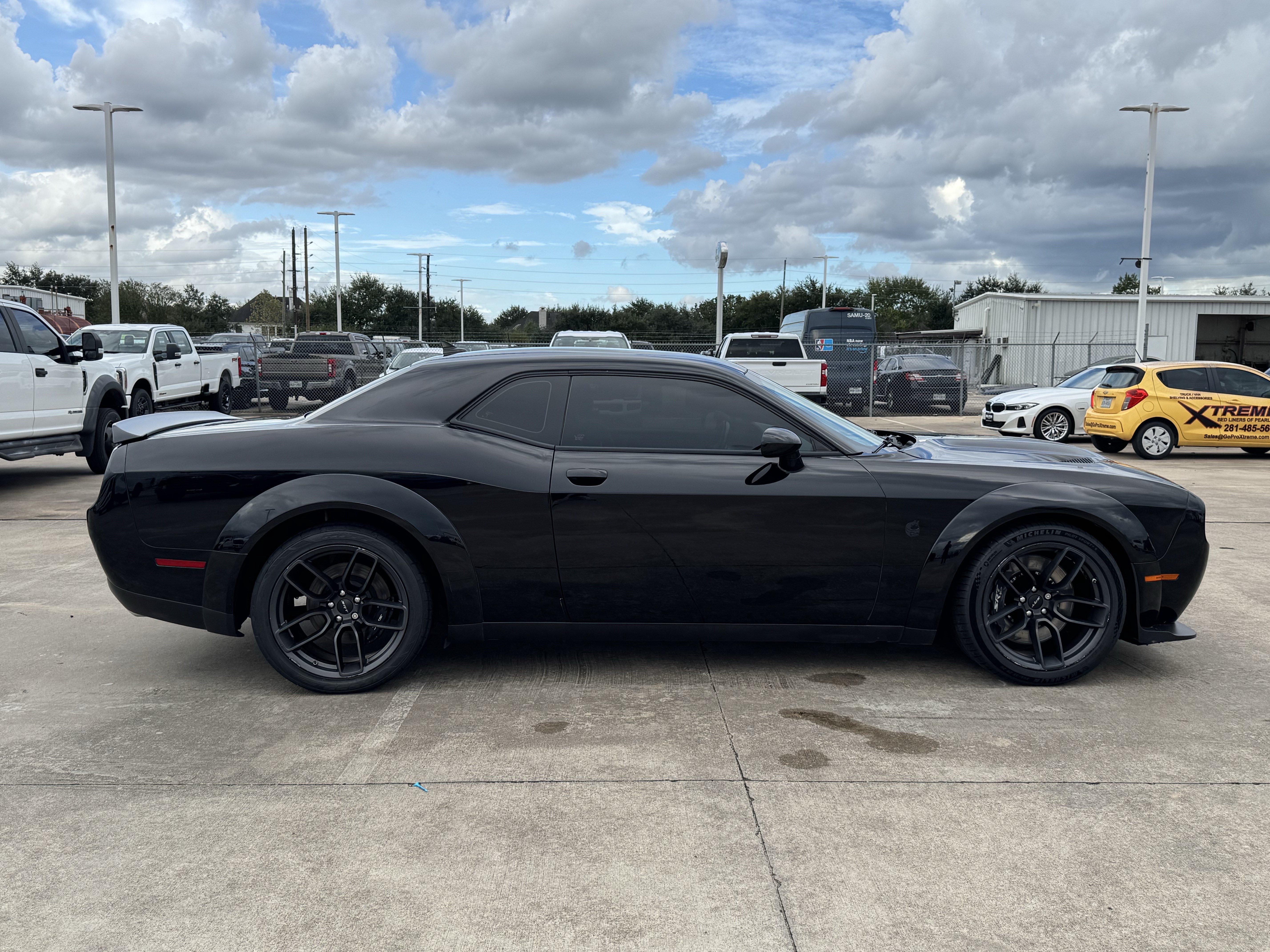 Used 2022 Dodge Challenger R/T Scat Pack RWD image 6