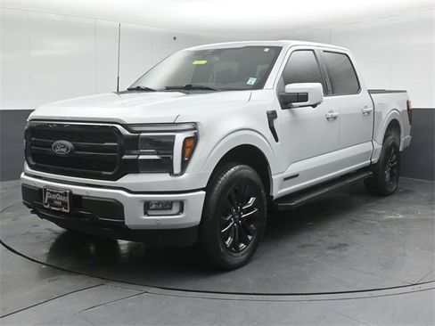 Used 2024 Ford F150 Lariat image 3