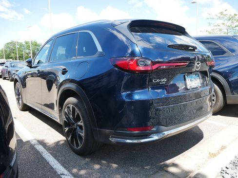 Used 2024 MAZDA CX-90 Plug-In Hybrid w/ Premium Plus AWD/4WD image 4