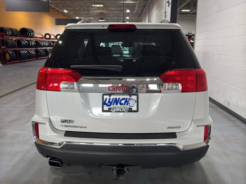 Used 2017 GMC Terrain SLE w/ Convenience Package image 4