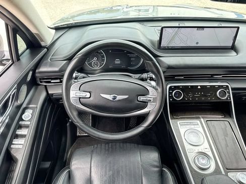 Used 2021 Genesis GV80 2.5T w/ Prestige Package 05 RWD image 14