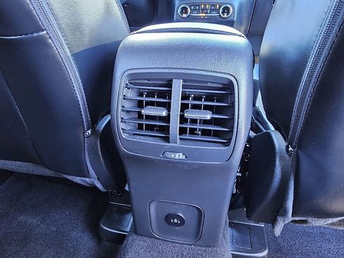 Used 2025 Ford Escape ST-Line image 19