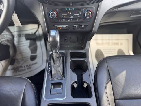 Used 2018 Ford Escape SEL image 17