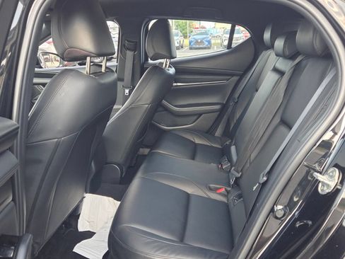 Used 2024 MAZDA MAZDA3 s FWD image 6