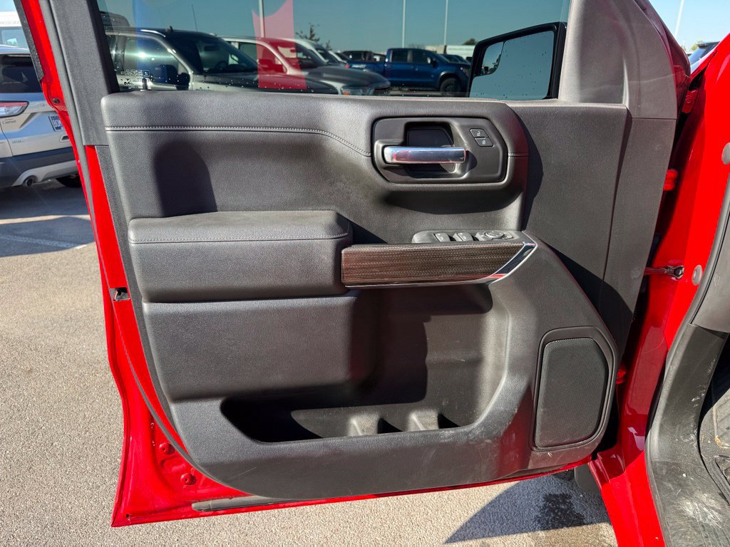 Used 2022 Chevrolet Silverado 1500 LT AWD/4WD image 6