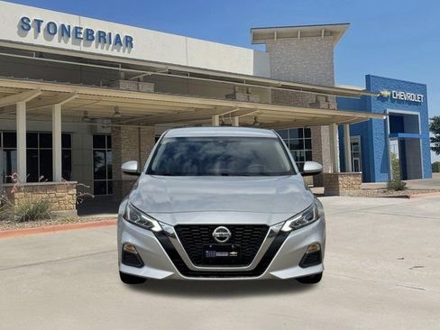 Used 2022 Nissan Altima 2.5 SV FWD image 8