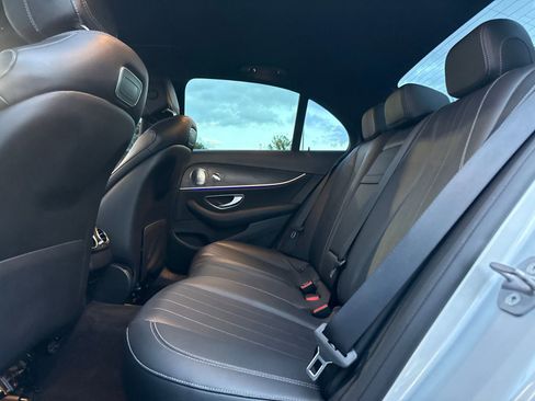 Used 2018 Mercedes-Benz E 300 image 27