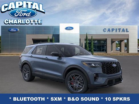 New 2026 Ford Explorer ST-Line w/ ST-Line Street Pack image 8