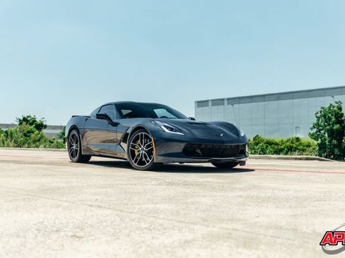 Used 2015 Chevrolet Corvette Stingray Coupe w/ 3LT Preferred Equipment Group RWD image 38