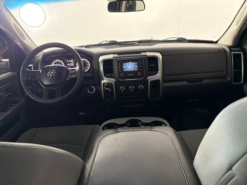 Used 2019 RAM 1500 Classic SLT AWD/4WD image 24