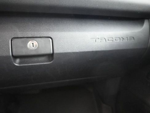Used 2021 Toyota Tacoma TRD Off-Road image 34