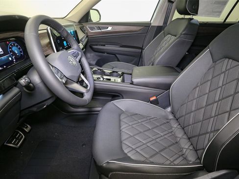 New 2026 Volkswagen Atlas SEL Premium R-Line AWD/4WD image 27