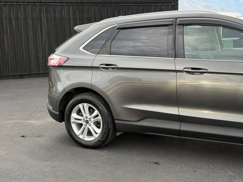 Used 2020 Ford Edge SEL w/ Convenience Package AWD/4WD image 4