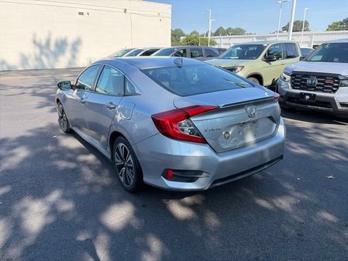 Used 2016 Honda Civic EX-T image 7
