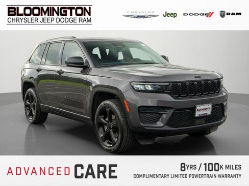 Used 2024 Jeep Grand Cherokee Altitude AWD/4WD image 1