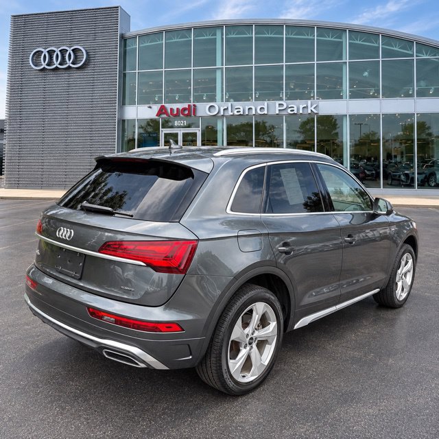 Used 2022 Audi Q5 2.0T Premium Plus w/ Premium Plus Package AWD/4WD image 4