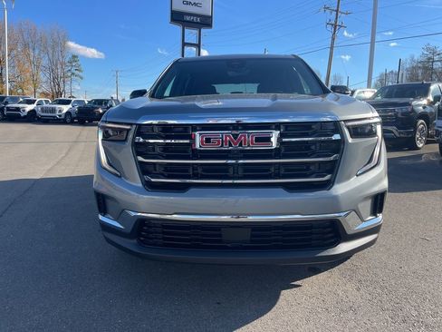 New 2026 GMC Acadia Elevation FWD image 8