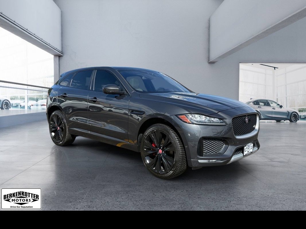 Used 2018 Jaguar F-PACE S AWD/4WD image 1