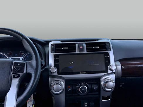 Used 2018 Toyota 4Runner SR5 RWD image 7