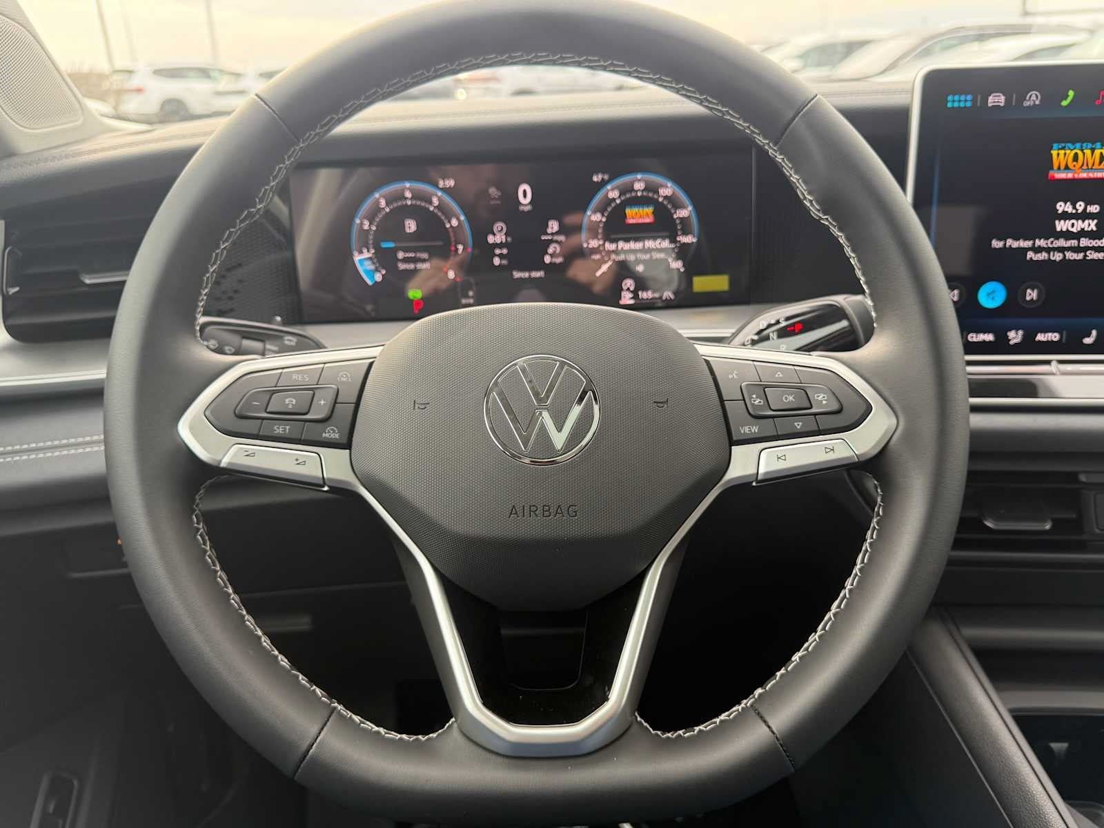 New 2026 Volkswagen Tiguan SE AWD/4WD image 8