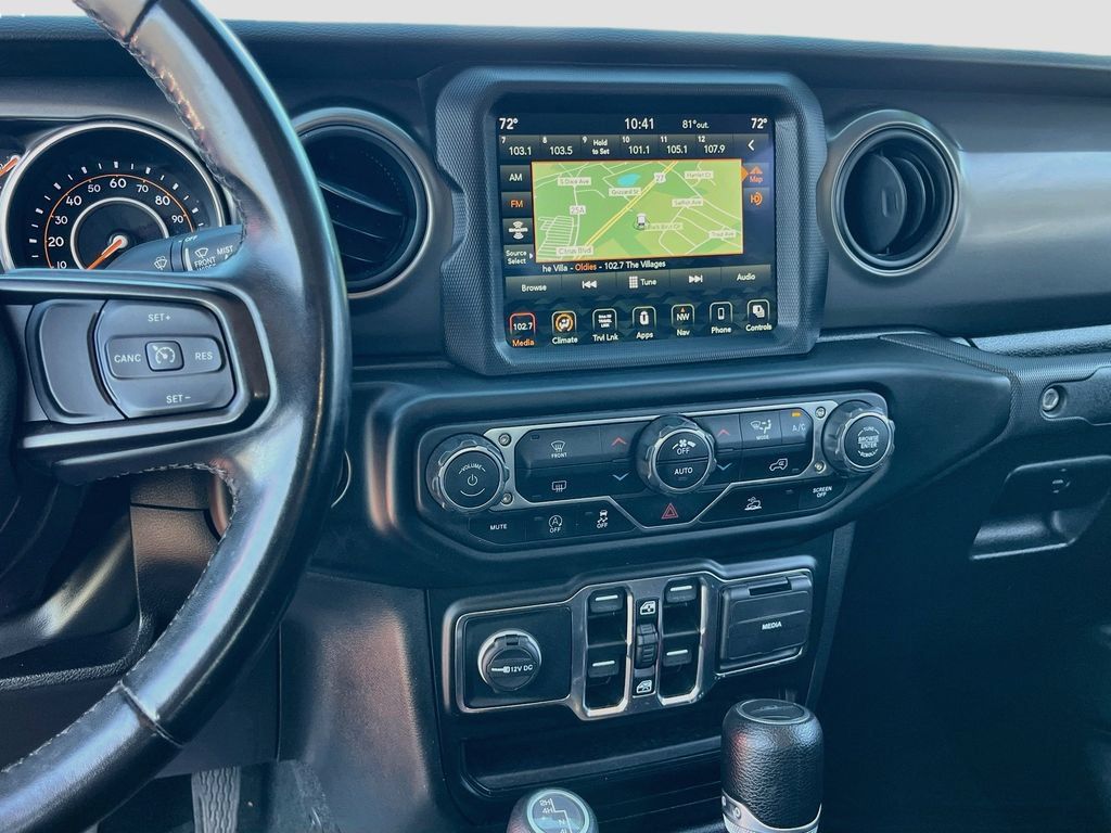 Used 2022 Jeep Gladiator Sport AWD/4WD image 15