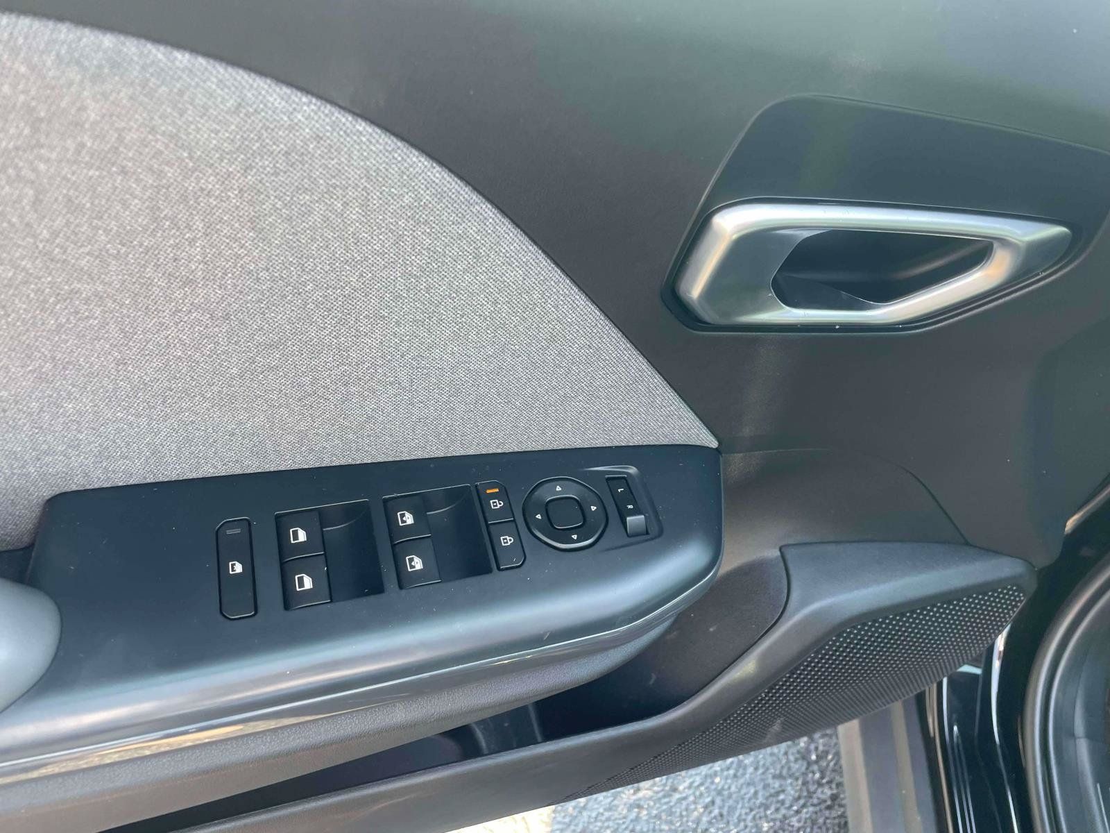 Used 2025 Kia K4 EX FWD image 10